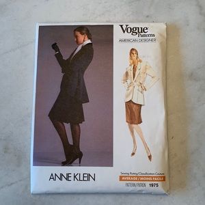 UNCUT Vogue American Designer Anne Klein Jacket and Skirt Sewing Pattern 1975